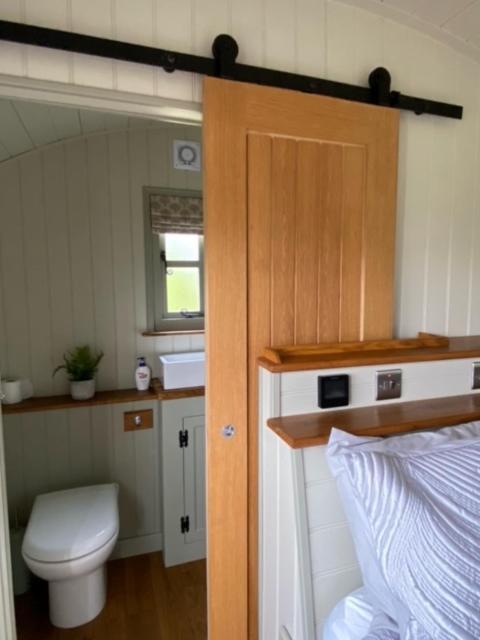 Woodpecker Shepherds Hut Campsite